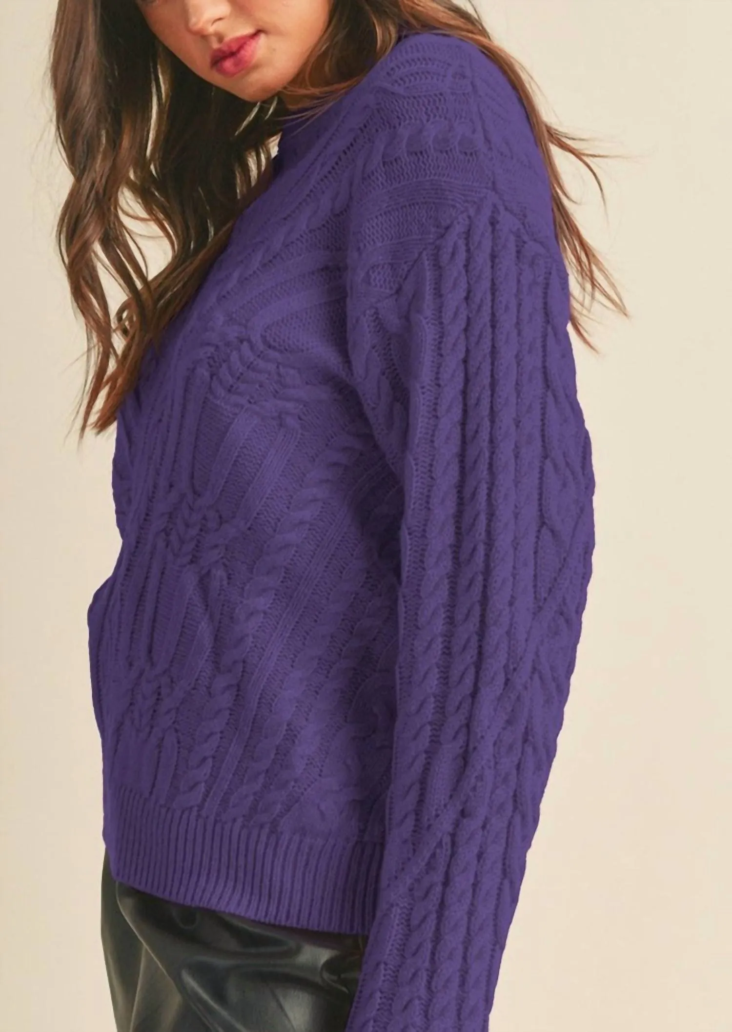 &Merci - Chunky Cable Knit Crewneck Sweater