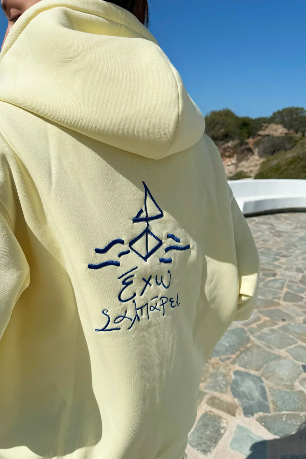 "Exo Salparei" Lemon Yellow Hoodie 𝗢𝗻𝗲 𝗦𝗶𝘇𝗲