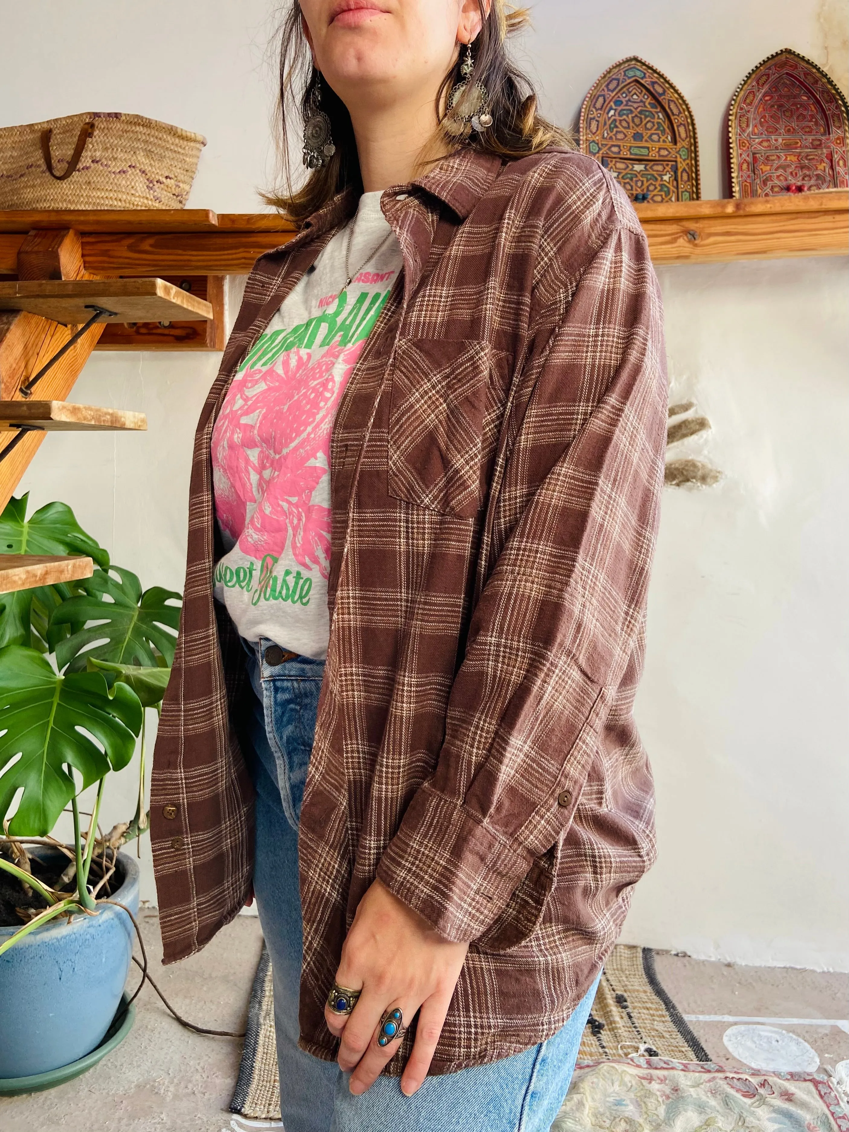 VINTAGE 90’s Brown Flannel Checked Long Sleeve Shirt - M/L
