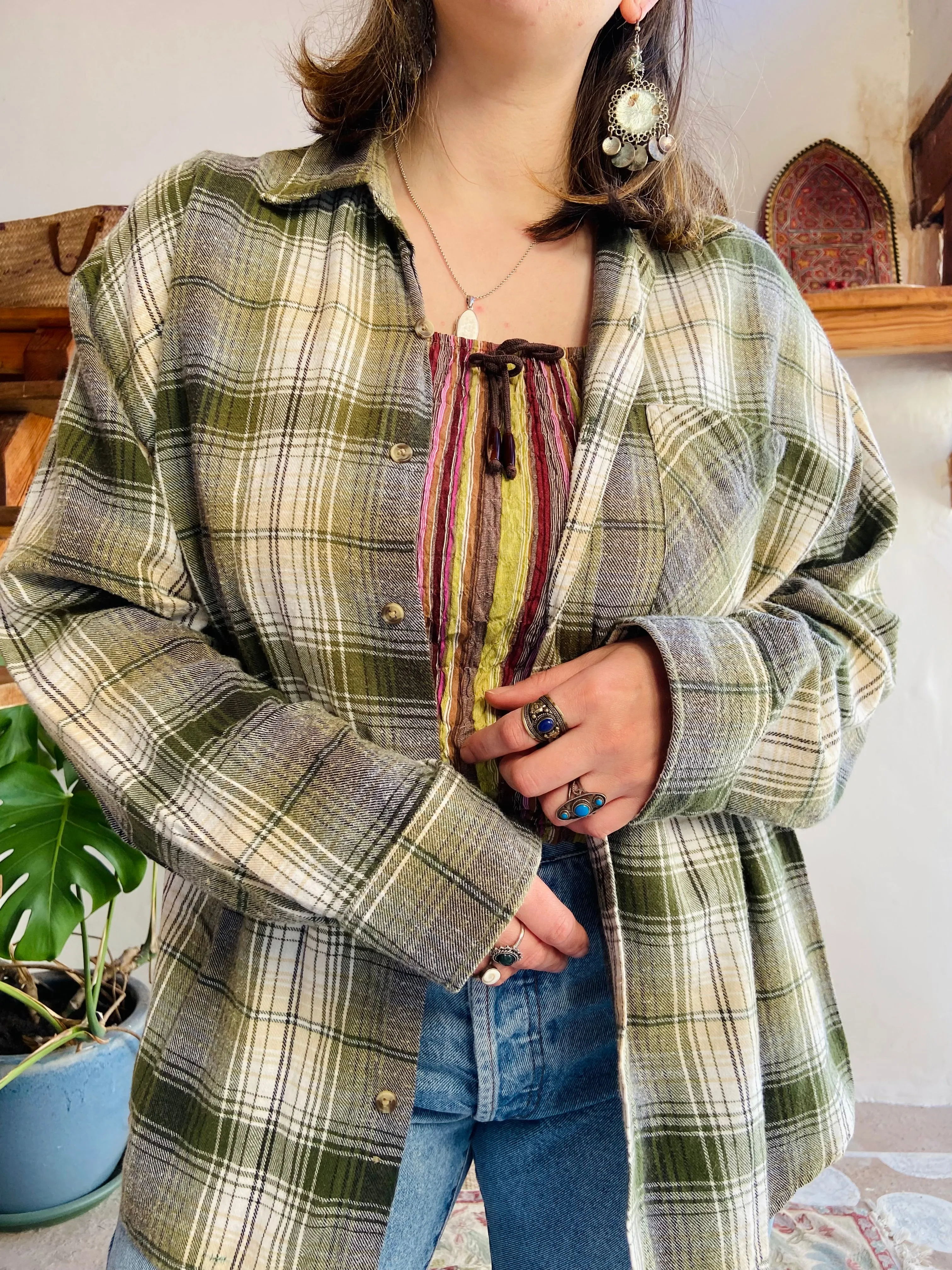VINTAGE 90’s Green Flannel Checked Long Sleeve Shirt - M/L