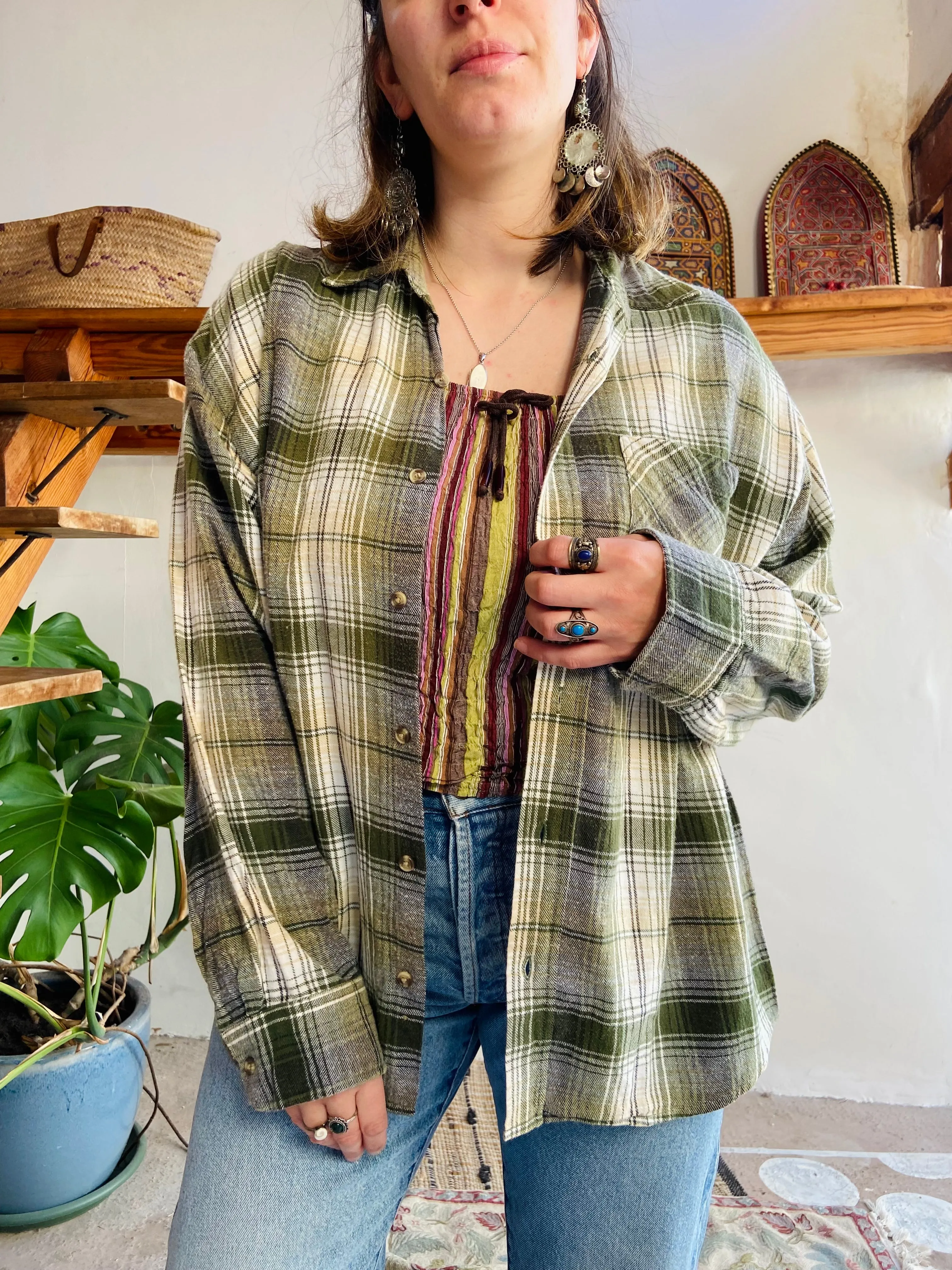 VINTAGE 90’s Green Flannel Checked Long Sleeve Shirt - M/L