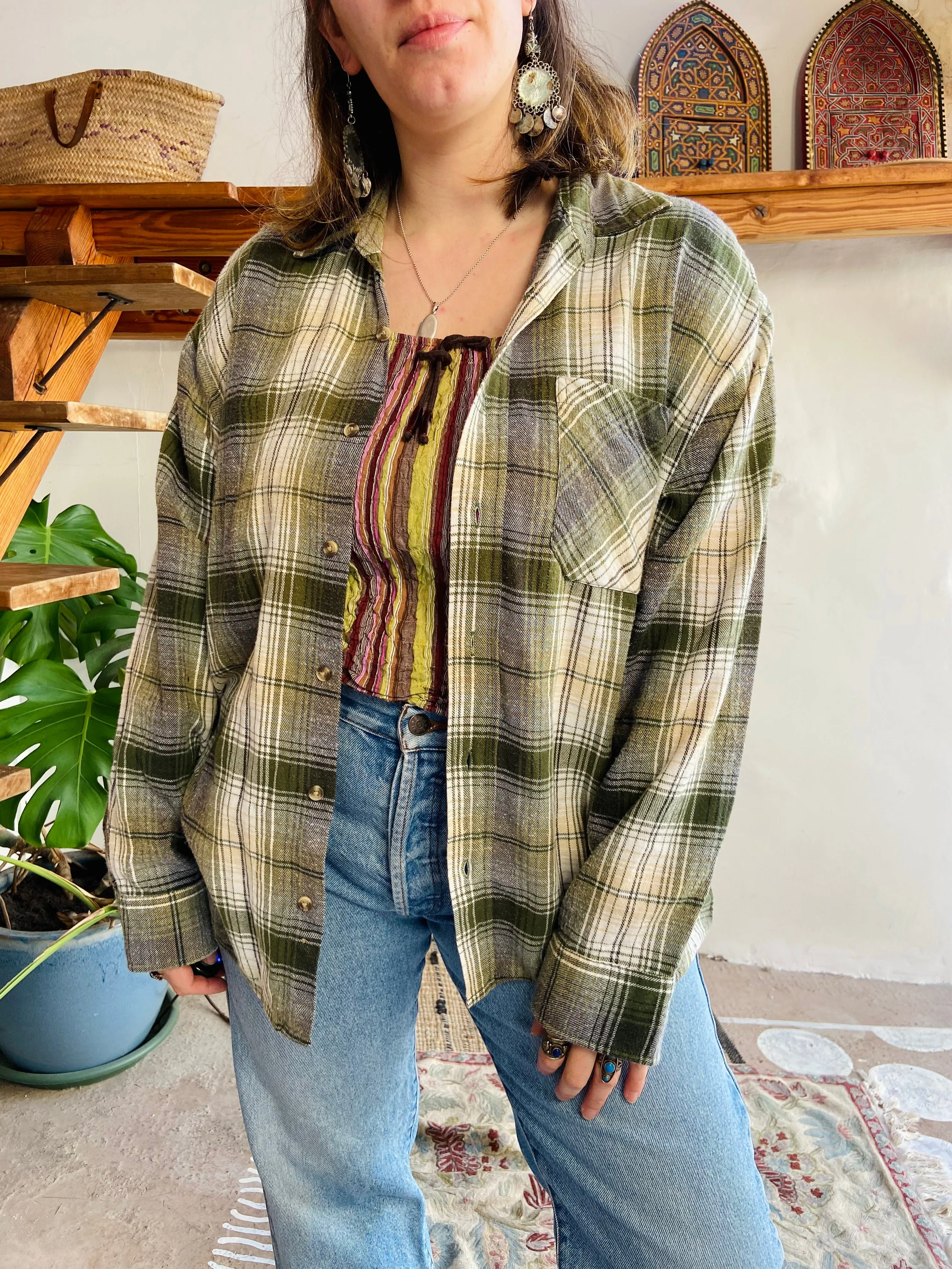 VINTAGE 90’s Green Flannel Checked Long Sleeve Shirt - M/L